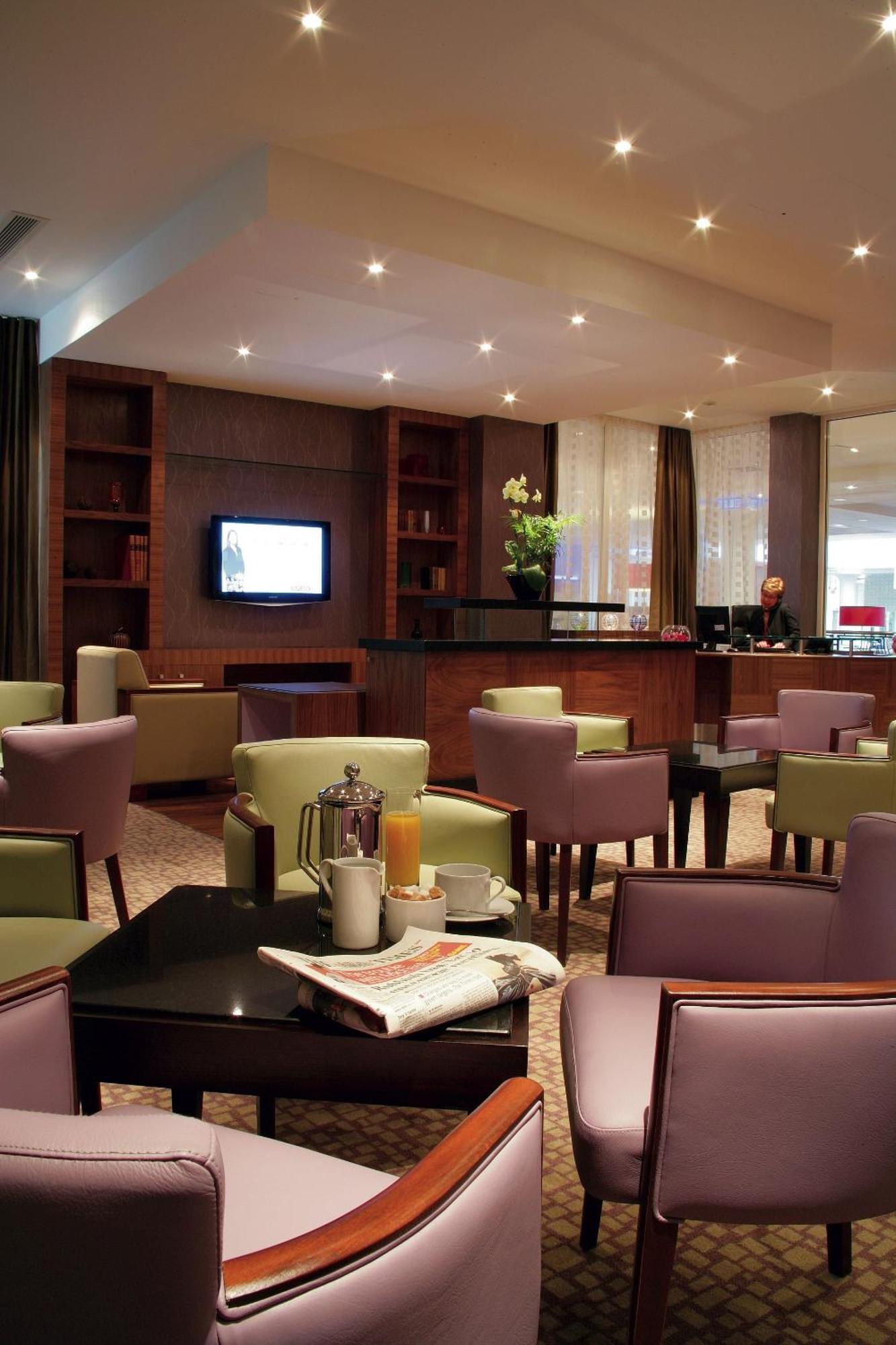 คราวน์ พลาซา รีดดิ้ง Hotel เรดดิ้ง ภายนอก รูปภาพ
